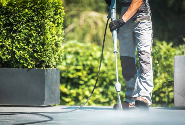 Best Gutter Cleaning  in Crooked Lake Park, FL